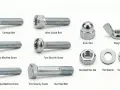 Viti, bulloni e dadi di vario tipo, tra cui testa esagonale e Torx, mostrano come si avvita per fissare.