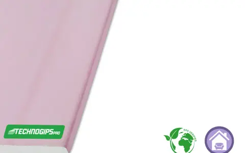 Lastra rosa Technogips Pro, con logo e certificazioni ambientali. Il cartongesso è ignifugo, garantendo sicurezza in casa.
