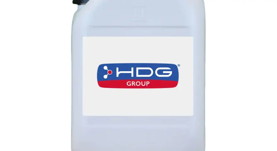 Bidone bianco con etichetta HDG GROUP. Contiene olio per proteggere il ferro dalla ruggine, ideale per la manutenzione.