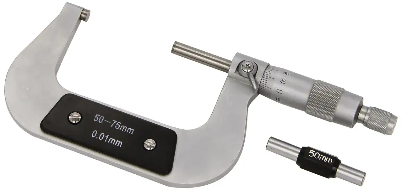 Micrometri di precisione, con indicazioni di 0.01mm, perfetti per misurare cosa sono i micron con accuratezza.